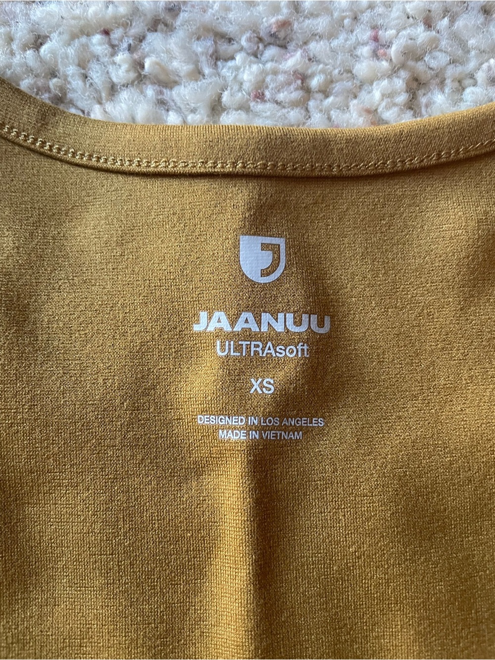 BNWT JAANUU ULTRASoft Scrub Top - XS